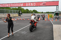 Advanced 1 Group Red Bikes